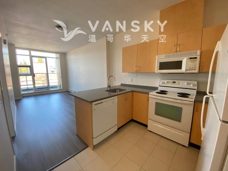 250328143050_423 kitchen.jpg